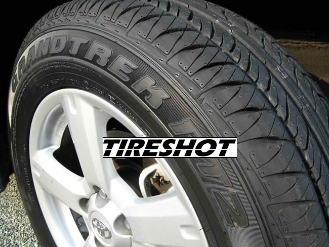 Tire Dunlop Grandtrek PT2